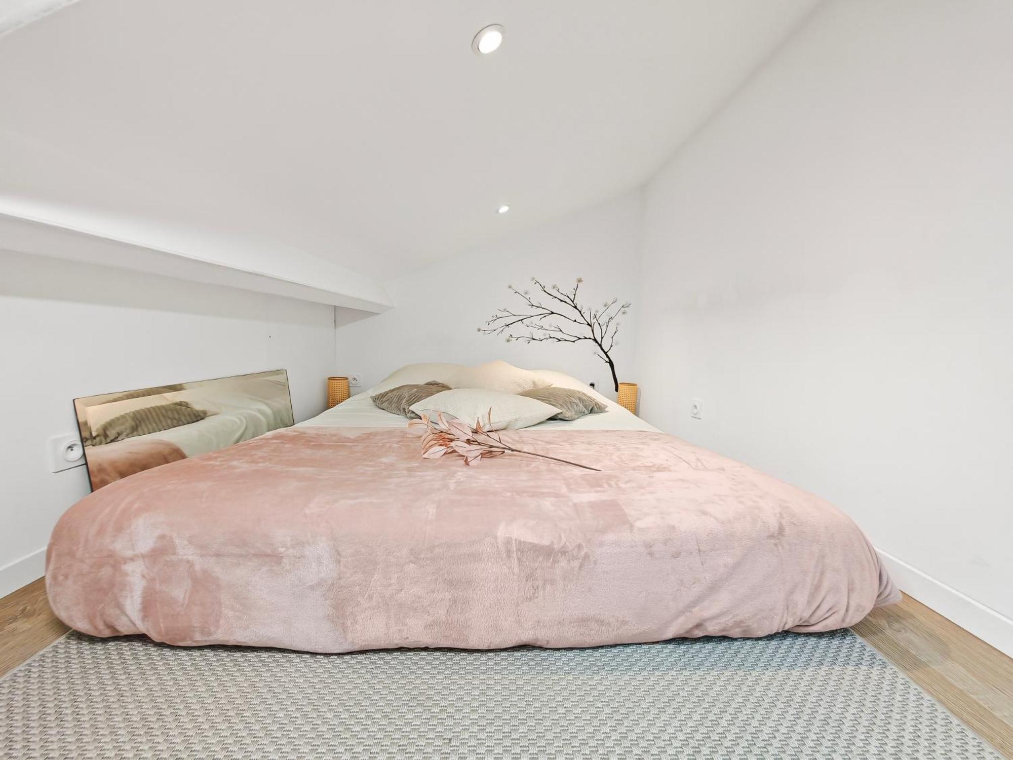 Apartmán Loft Duplex A 2 Min De Paris - Parking Gratuit Le Pré-Saint-Gervais Exteriér fotografie
