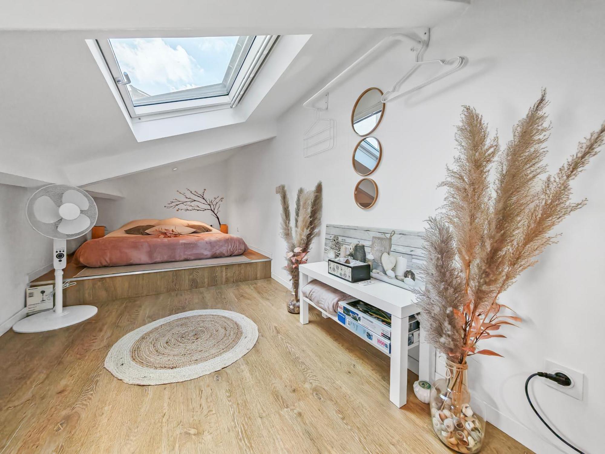 Apartmán Loft Duplex A 2 Min De Paris - Parking Gratuit Le Pré-Saint-Gervais Exteriér fotografie